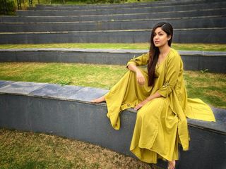 Ishita Dutta feet photo 16