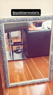 Isis Valverde feet photo thumbnail