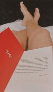 Isis Valverde feet photo 13