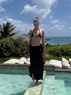 Isis Valverde feet photo 20