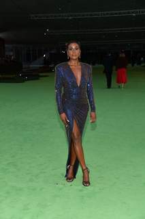 Issa Rae feet photo thumbnail