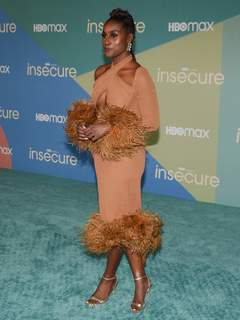 Issa Rae feet photo thumbnail