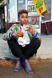Issa Rae feet photo thumbnail