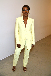 Issa Rae feet photo thumbnail