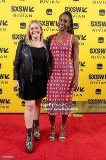 Issa Rae feet photo thumbnail