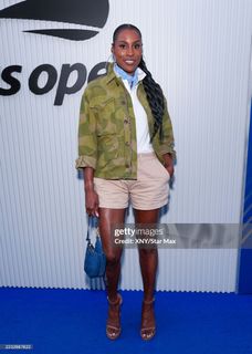 Issa Rae feet photo thumbnail