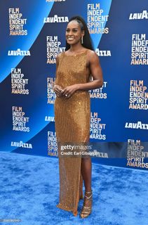 Issa Rae feet photo 5