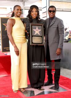 Issa Rae feet photo 4