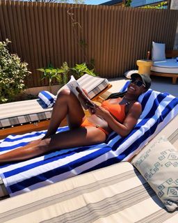 Issa Rae feet photo 2