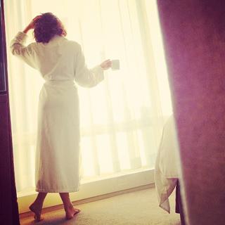 Italia Ricci feet photo thumbnail