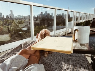 Italia Ricci feet photo thumbnail