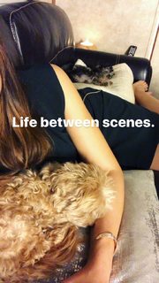 Italia Ricci feet photo thumbnail