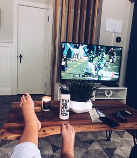 Italia Ricci feet photo thumbnail