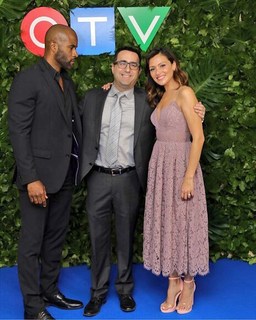 Italia Ricci feet photo thumbnail