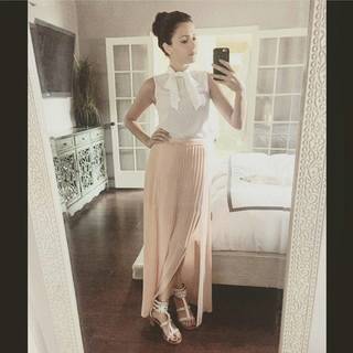 Italia Ricci feet photo thumbnail