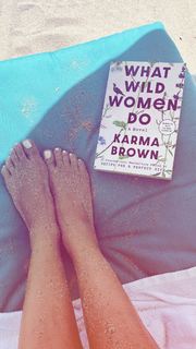 Italia Ricci feet photo thumbnail