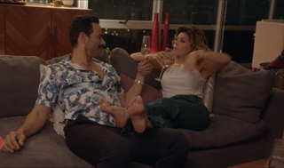 Itatí Cantoral feet photo thumbnail