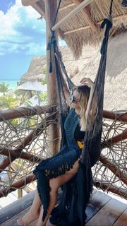 Itatí Cantoral feet photo thumbnail