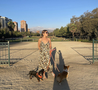 Itatí Cantoral feet photo thumbnail