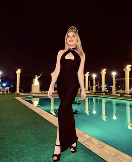 Itatí Cantoral feet photo thumbnail