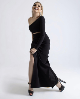 Itatí Cantoral feet photo thumbnail