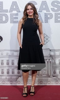 Itziar Ituño feet photo thumbnail