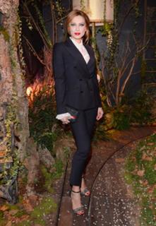 Iulia Vantur feet photo 8