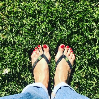 Iva Domingues feet photo 1