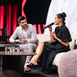 Iva Kubelková feet photo 1