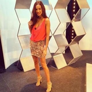 Iva Lamarão feet photo 16