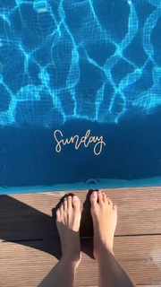 Iva Lamarão feet photo 7