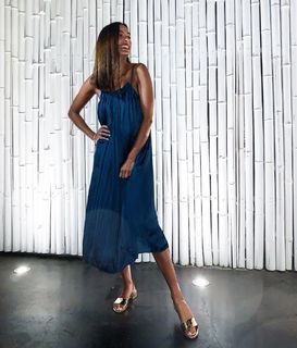 Iva Lamarão feet photo 2