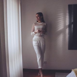 Iva Lamarão feet photo 19