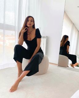Iva Lamarão feet photo 1