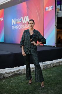Iva Lamarão feet photo 9
