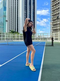 Ivana Alawi feet photo 3