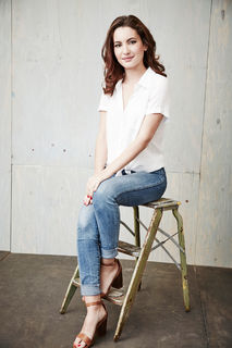 Ivana Baquero feet photo thumbnail