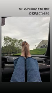 Ivana Baquero feet photo thumbnail