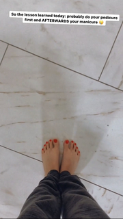 Ivana Baquero feet photo thumbnail