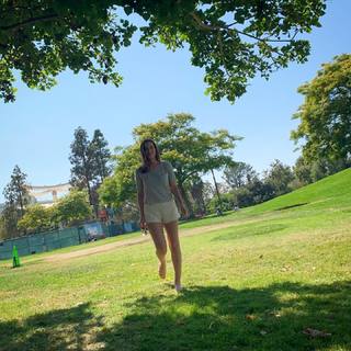 Ivana Baquero feet photo thumbnail