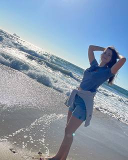 Ivana Baquero feet photo thumbnail