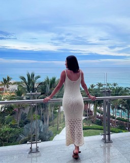 Ivana Baquero feet photo thumbnail