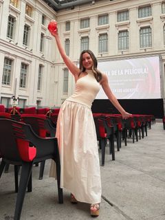 Ivana Baquero feet photo thumbnail