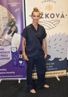 Ivana Jiresová feet photo 14