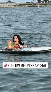 Ivana Knöll feet photo thumbnail