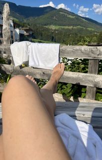 Ivana Lotito feet photo 1