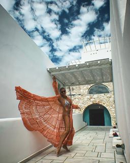 Ivana Sert feet photo 5