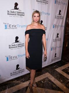 Ivanka Trump feet photo thumbnail