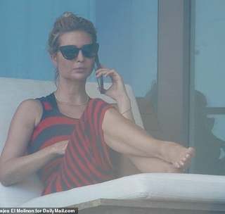 Ivanka Trump feet photo thumbnail