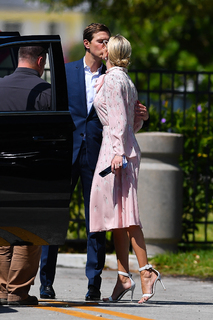 Ivanka Trump feet photo thumbnail